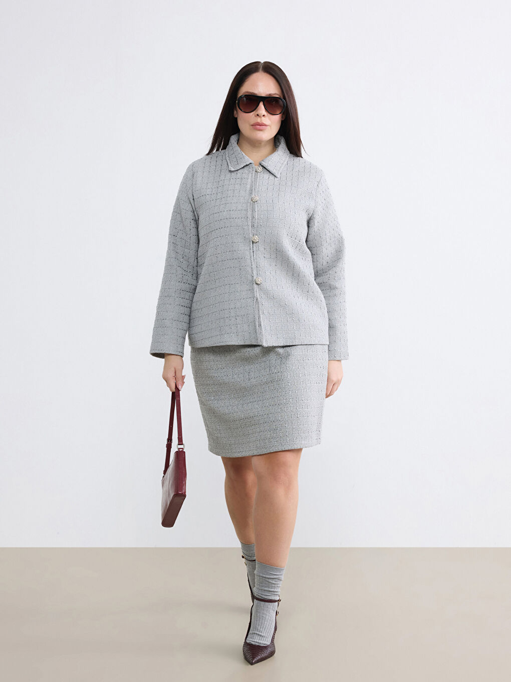 Gri Büyük Beden Beli Fermuarlı Mini Tüvit Etek