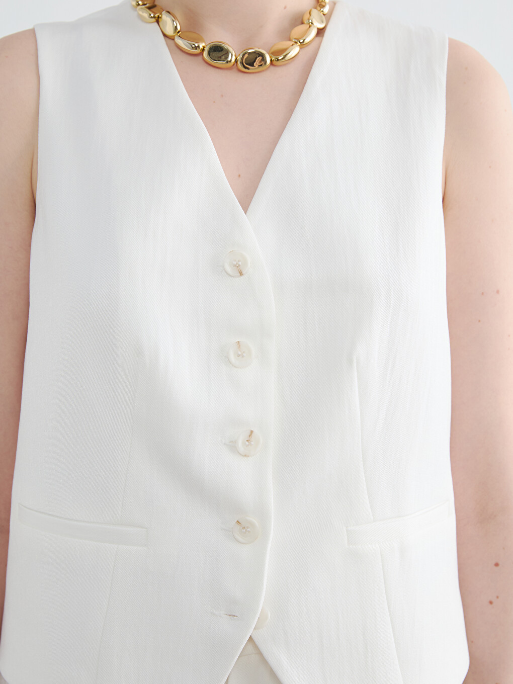 Woman White Suit Waistcoat-2