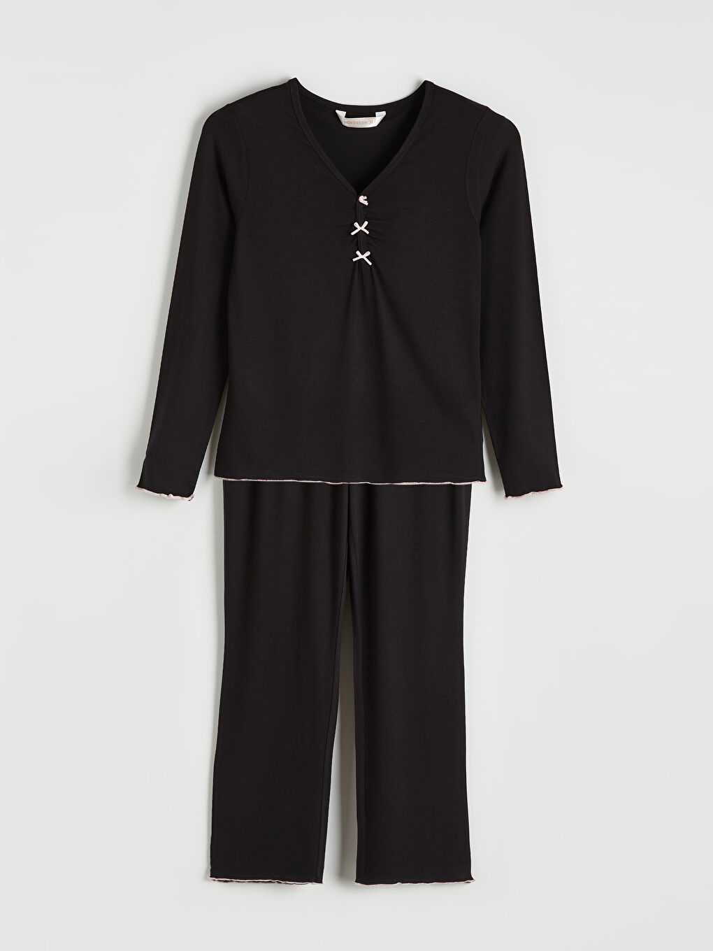 Siyah V Yaka Kadın Pijama Takım