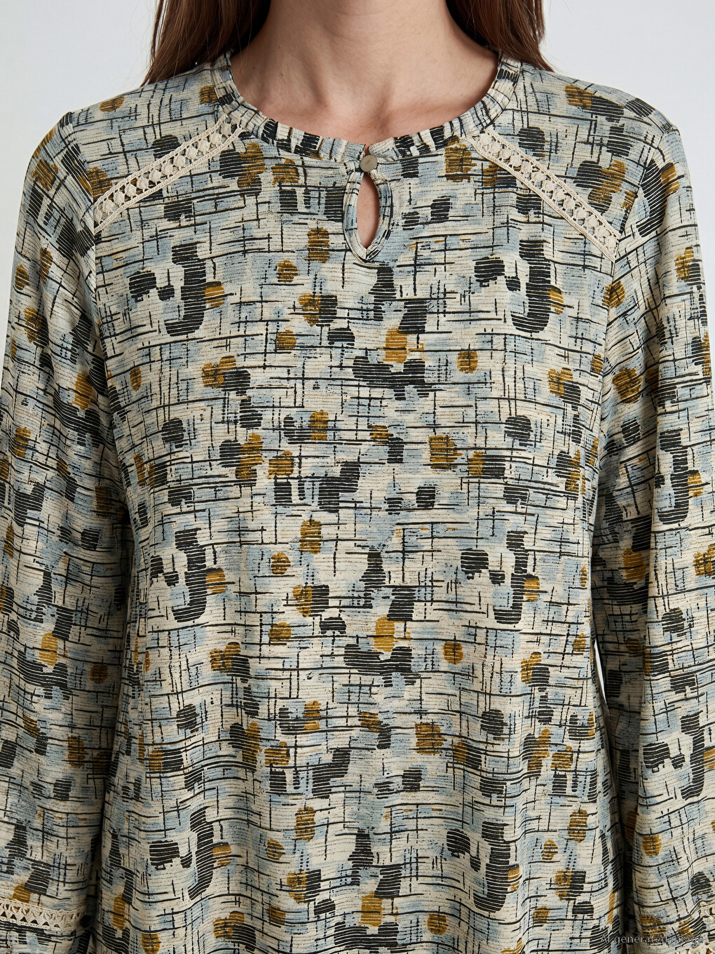 Crew Neck Patterned Blouse-2