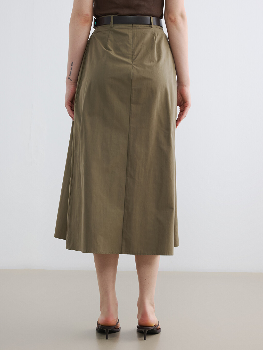 Haki Beli Kemerli Poplin Pileli Etek	-3