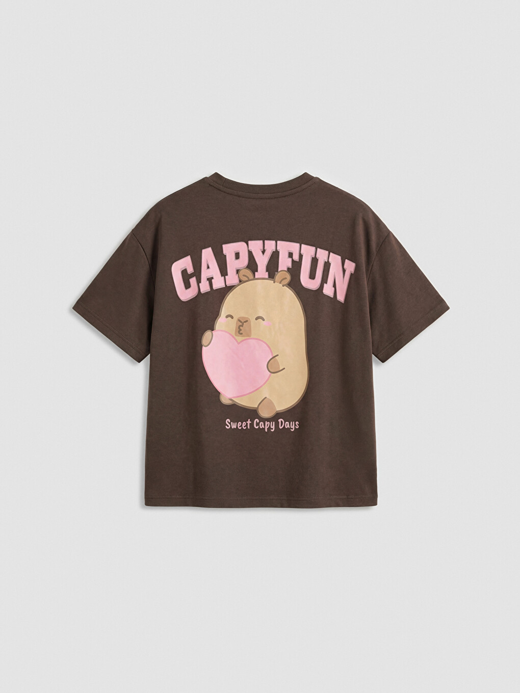 Kahverengi Bisiklet Yaka Capyfun Baskılı Kız Çocuk Tişört-1