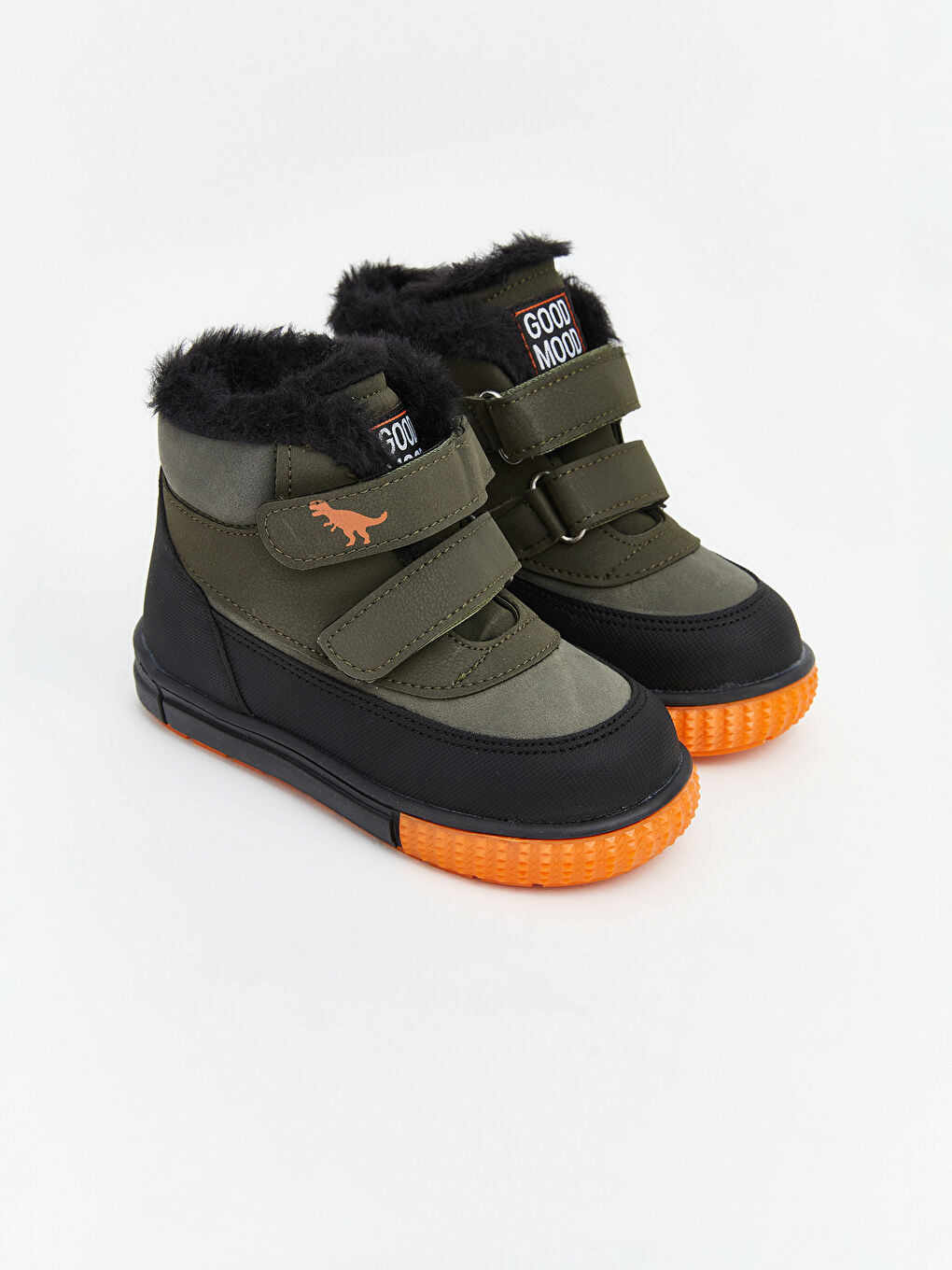 Haki Cırt Cırtlı Erkek Bebek Bot