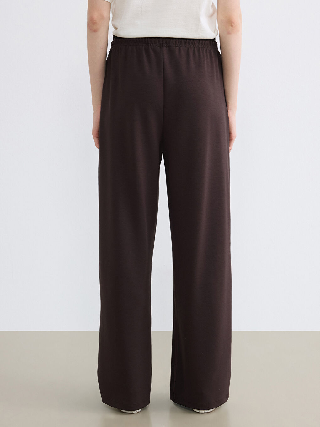 Kahverengi Beli Lastikli Soft Touch Kadın Eşofman Altı-3