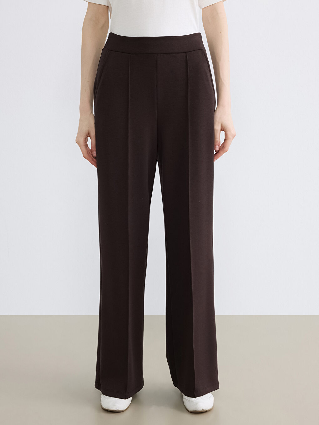 Kahverengi Beli Lastikli Soft Touch Kadın Eşofman Altı-1