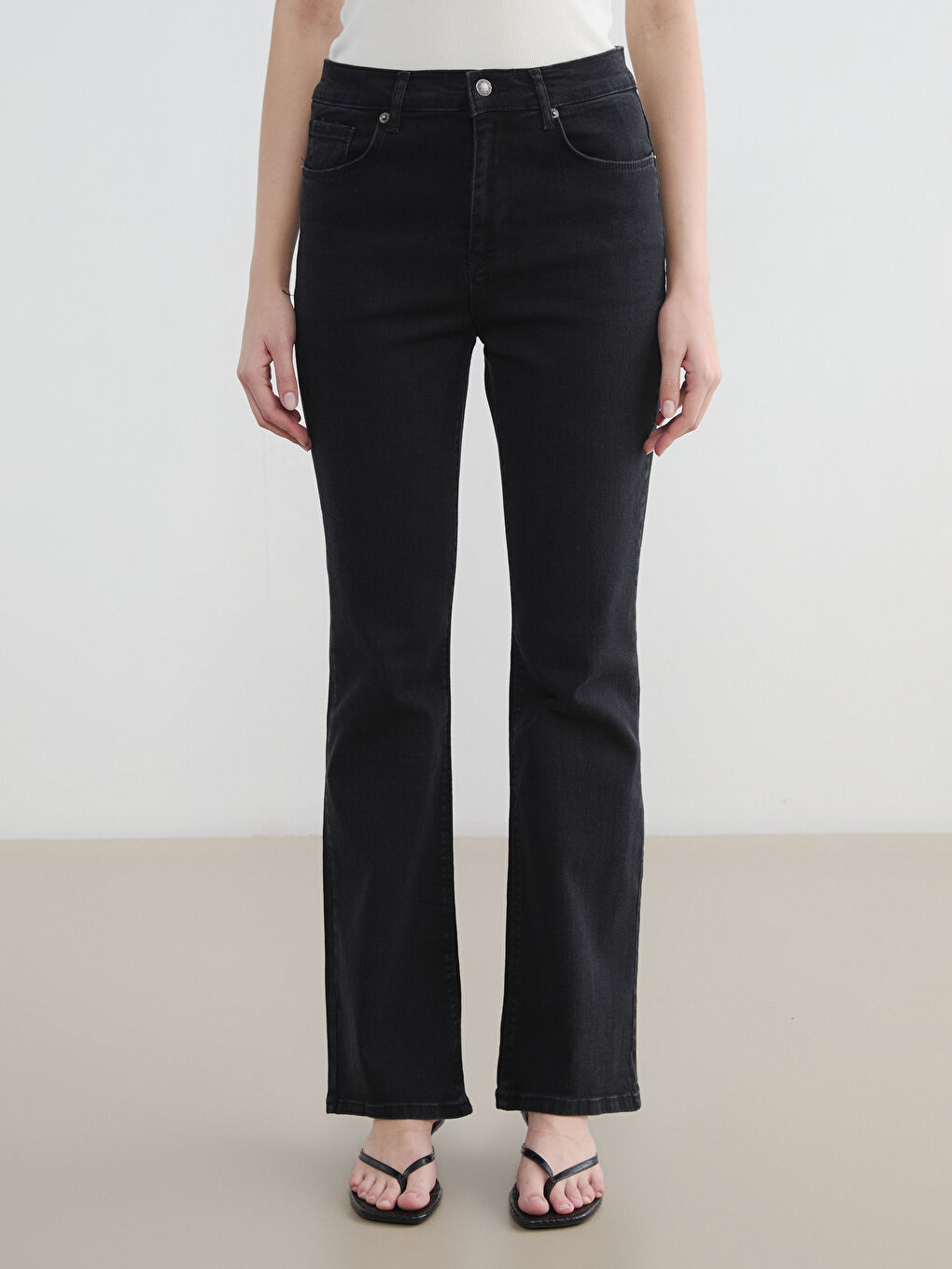Siyah Mars Flare Kadın Jean Pantolon-1
