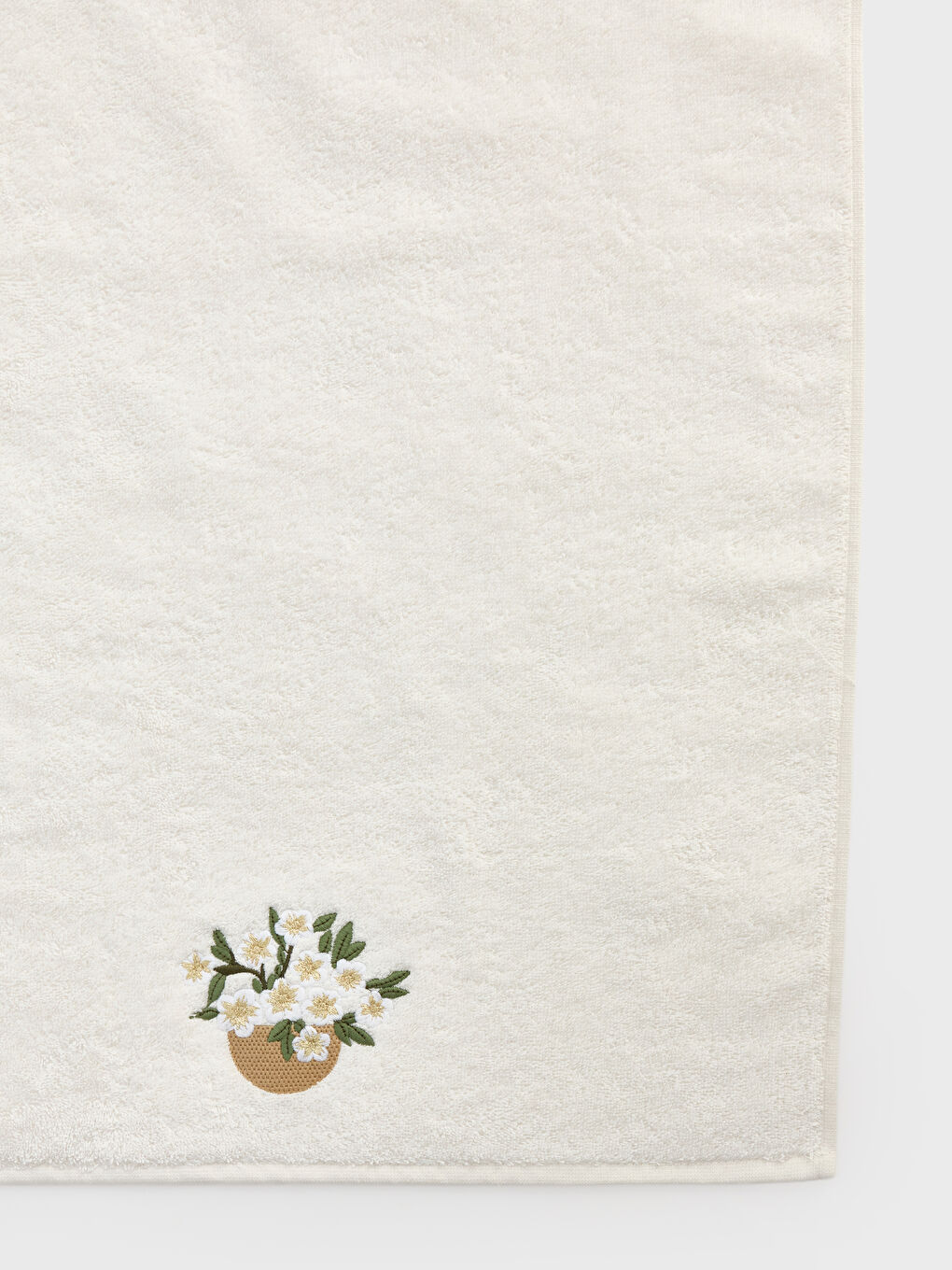 Ekru Çiçekli Pamuklu Yüz Havlusu 50x80 cm-3