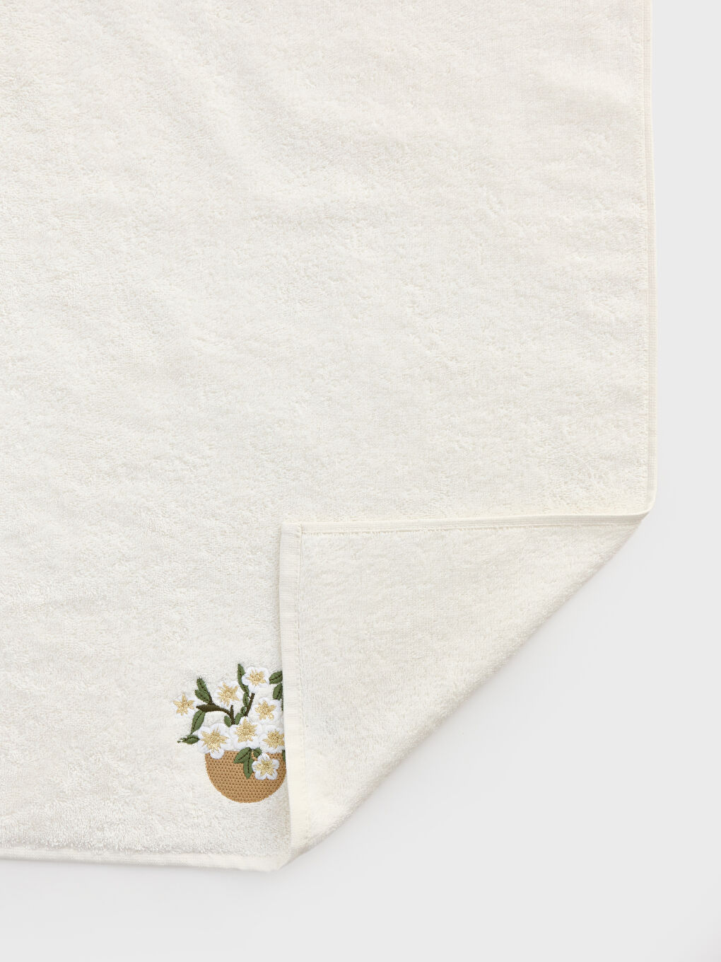 Ekru Çiçekli Pamuklu Yüz Havlusu 50x80 cm-4