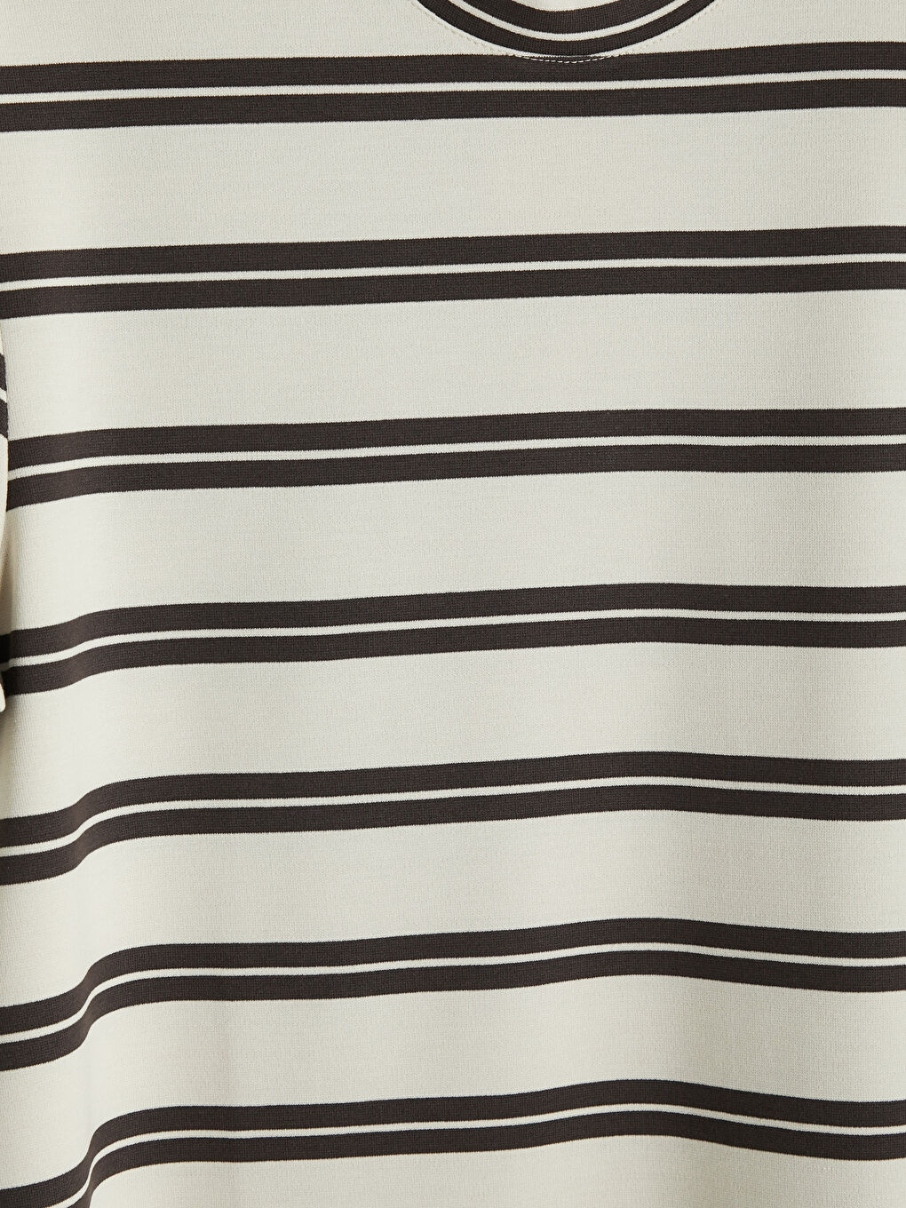 Bej Bisiklet Yaka Çizgili Erkek Tişört-2