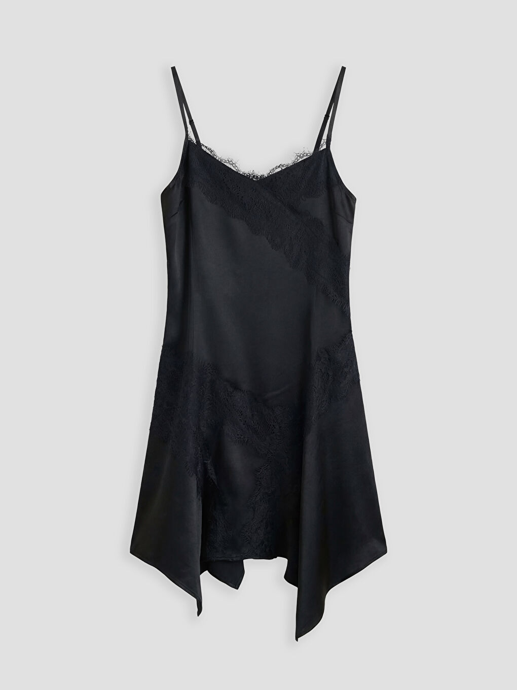 Siyah Dantel Detaylı İp Askılı Saten Mini Elbise