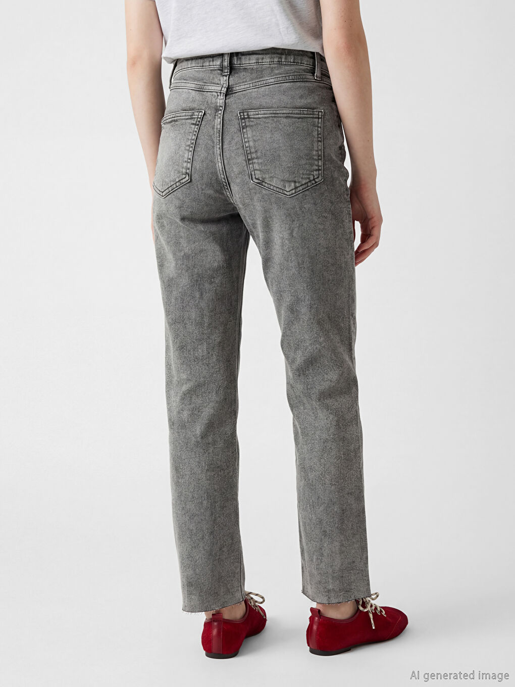 Gri Crop Flare Kadın Jean Pantolon-4