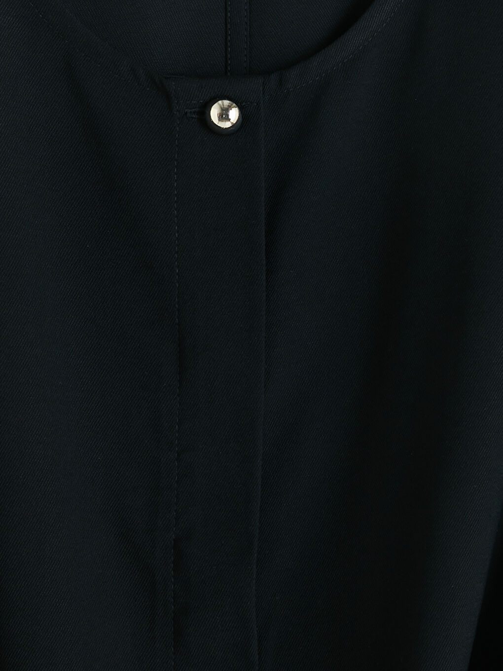 Siyah Bisiklet Yaka Beli Kuşaklı Kadın Yelek-2