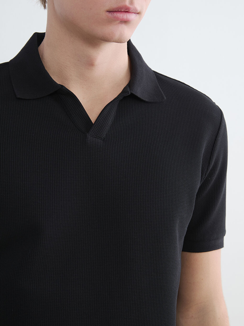 Siyah Polo Yaka Erkek Tişört-2