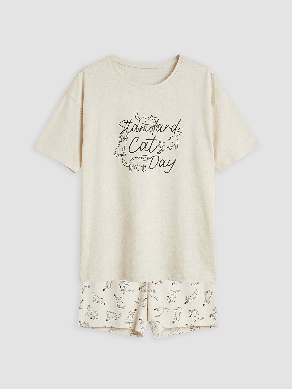 Karışık Bisiklet Yaka Baskılı Kadın Şortlu Pijama Takımı