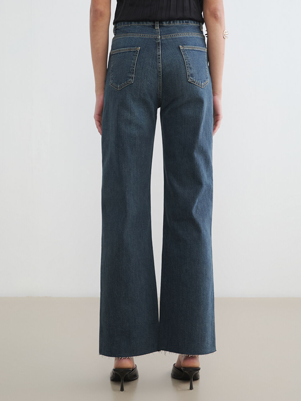 İndigo Wideleg Fit Kadın Jean Pantolon-3