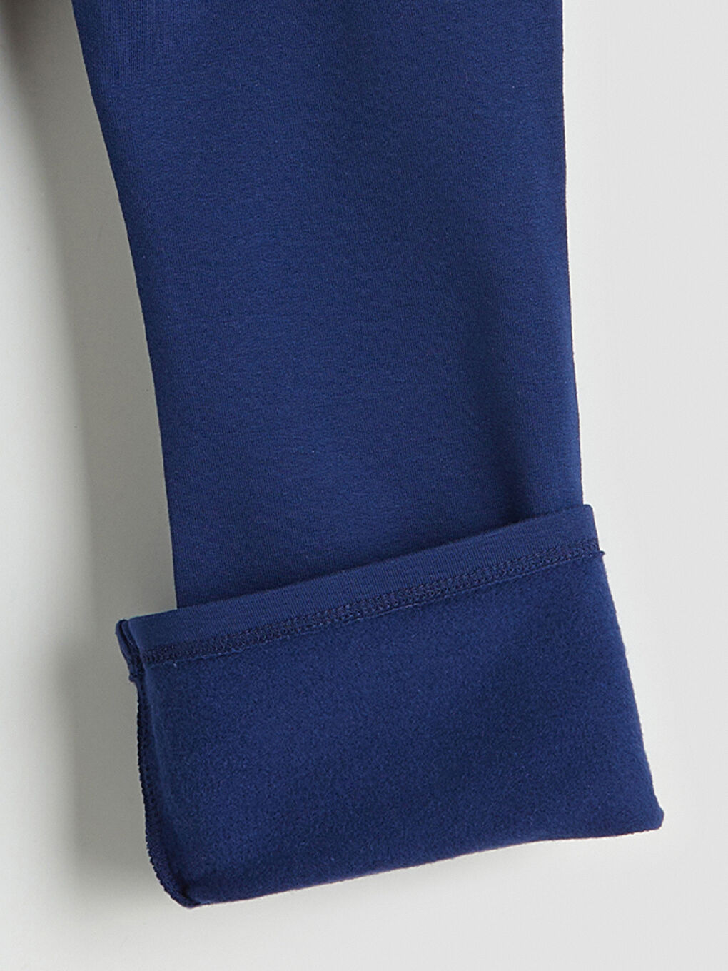 Lacivert Stitch Baskılı Kız Çocuk Sweatshirt ve İspanyol Paça Tayt-3