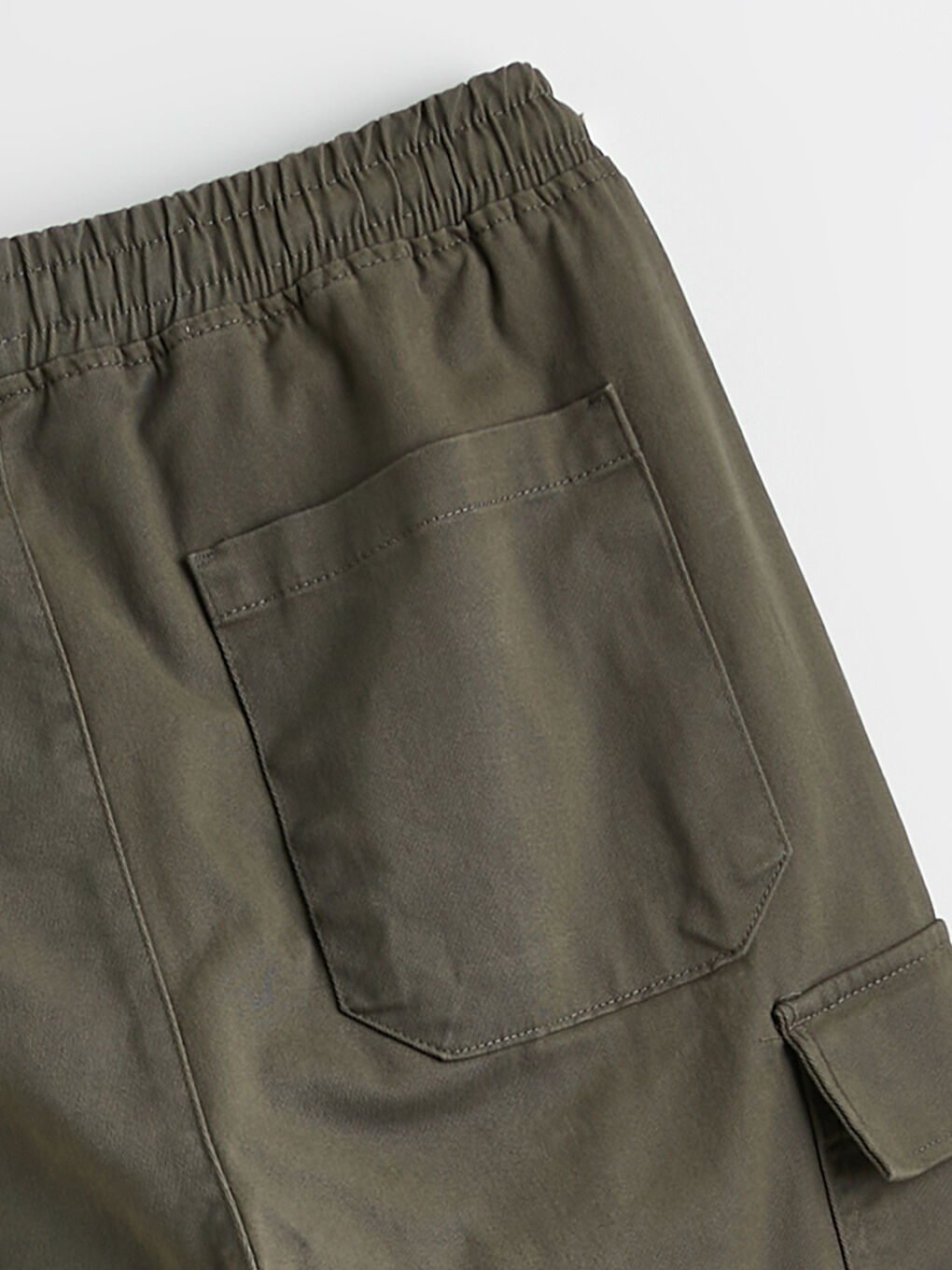 Haki Standart Kalıp Erkek Kargo Cepli Jogger Pantolon-1