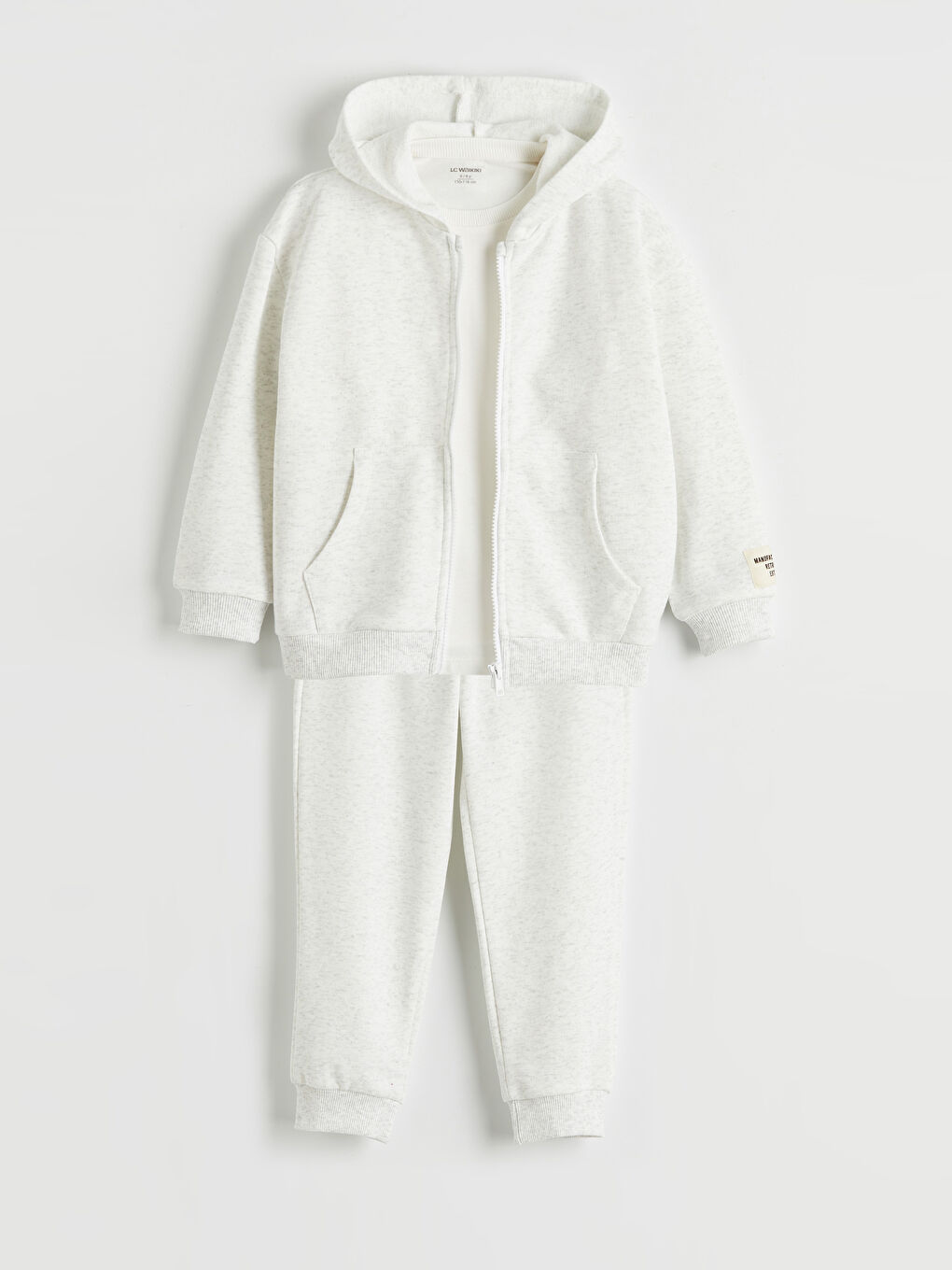 Beyaz Kapüşonlu Erkek Çocuk Eşofman Takımı