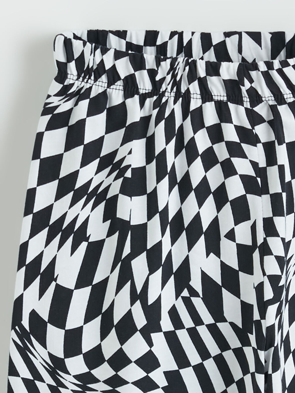 Beyaz Baskılı Erkek Çocuk Takım-5