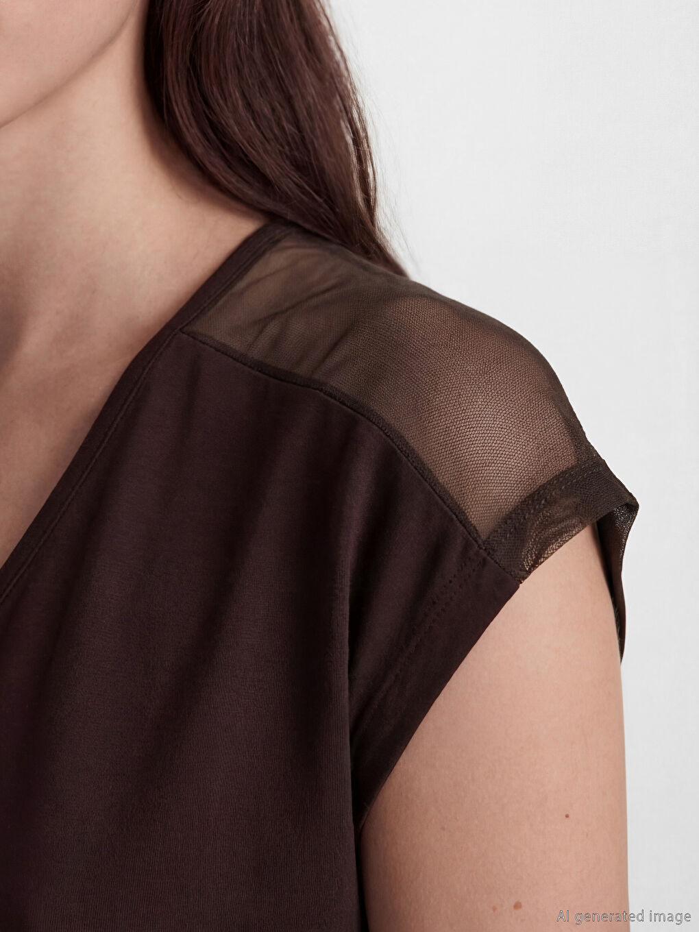 Kahverengi V Yaka Tül Detaylı Kadın Pijama Takım-2