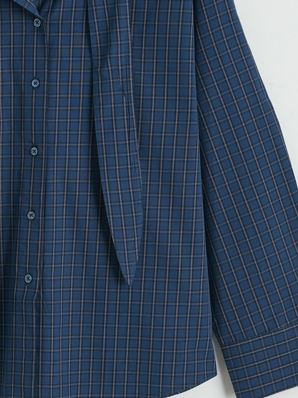 Mavi Fular Yakalı Ekose Oversize Kadın Gömlek-2