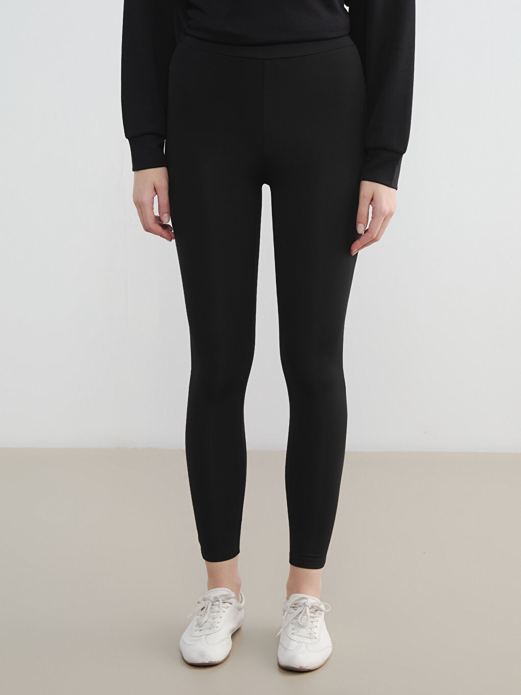 Siyah Yüksek Bel Kadın Tayt Pantolon-1