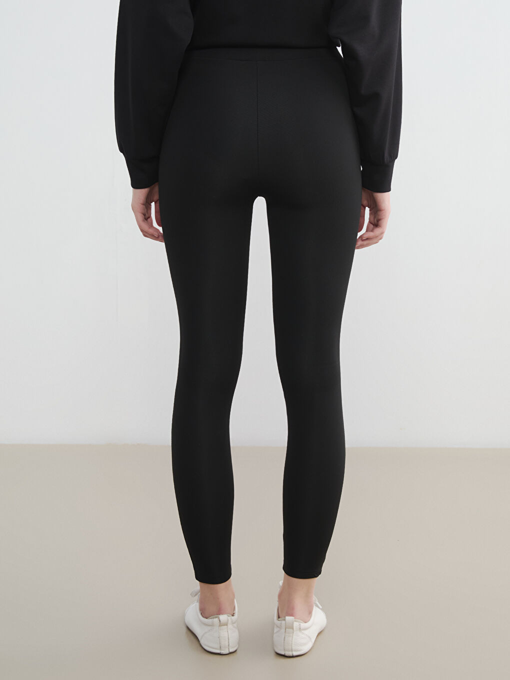 Siyah Yüksek Bel Kadın Tayt Pantolon-3