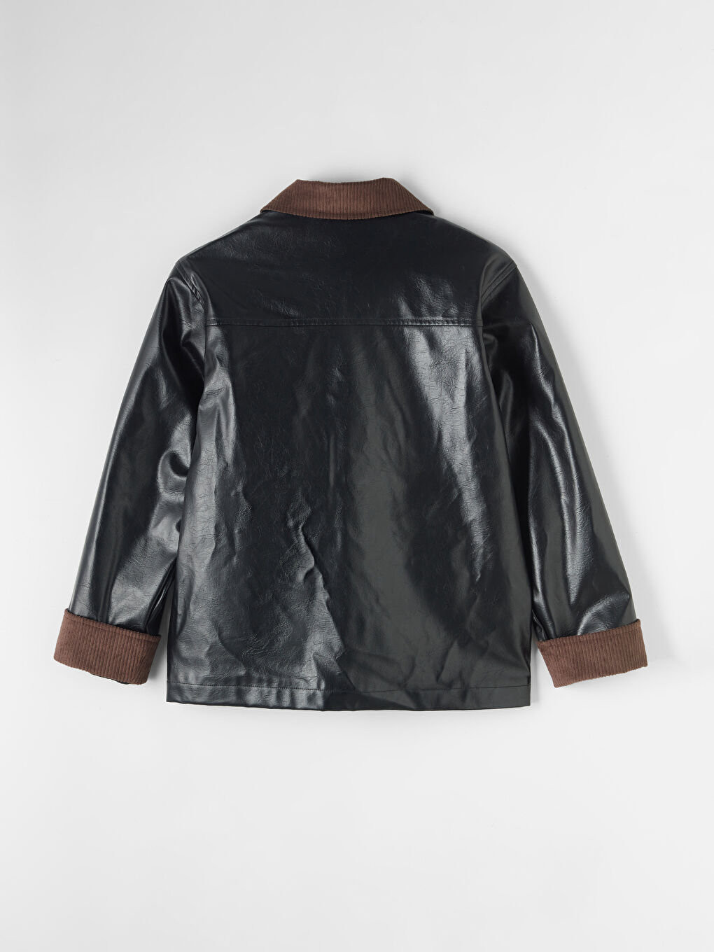 Siyah Petite Kadife Yaka Kadın Deri Görünümlü Mont-12