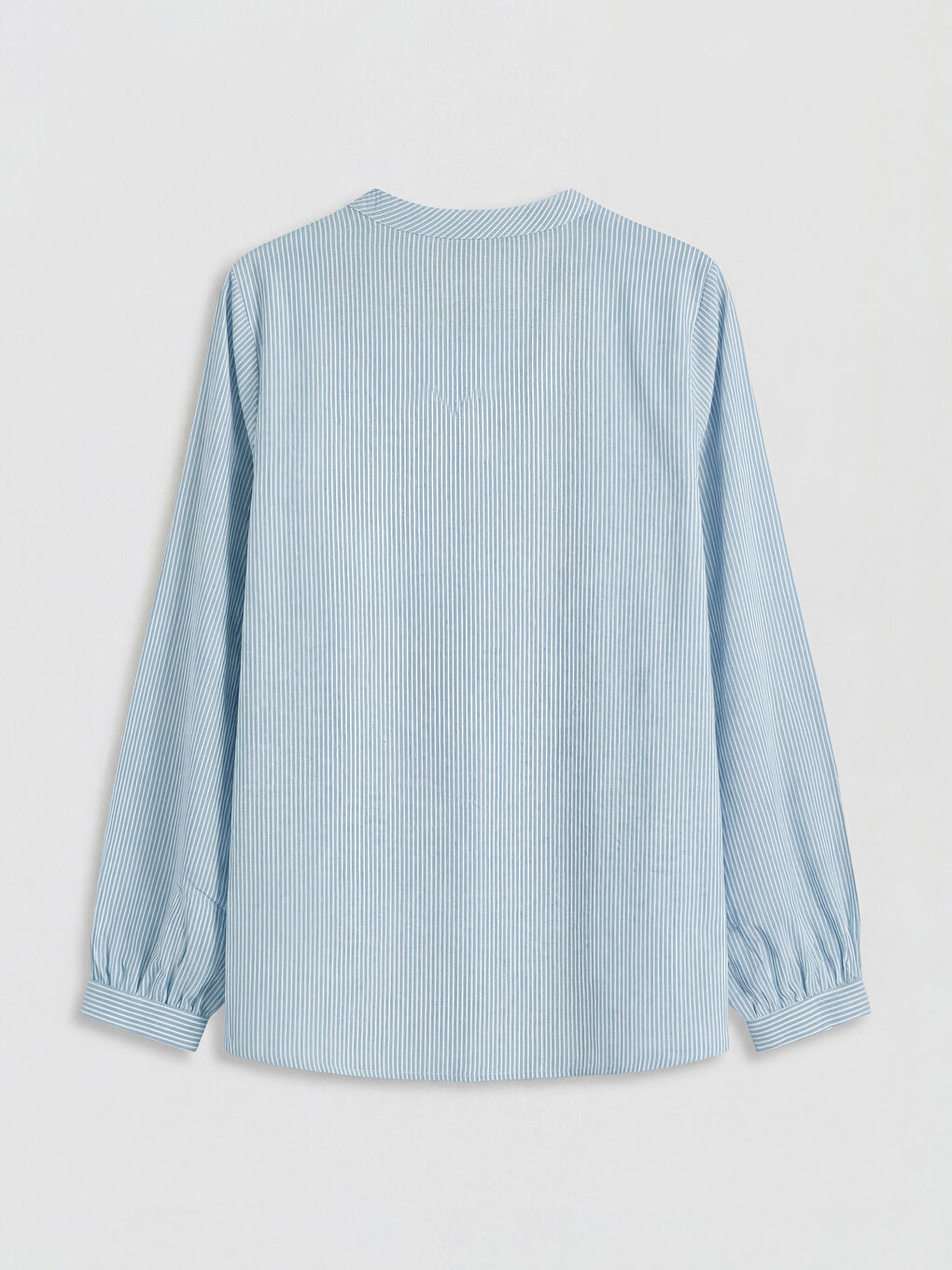 Mavi Hakim Yaka Çizgili Kadın Gömlek-1