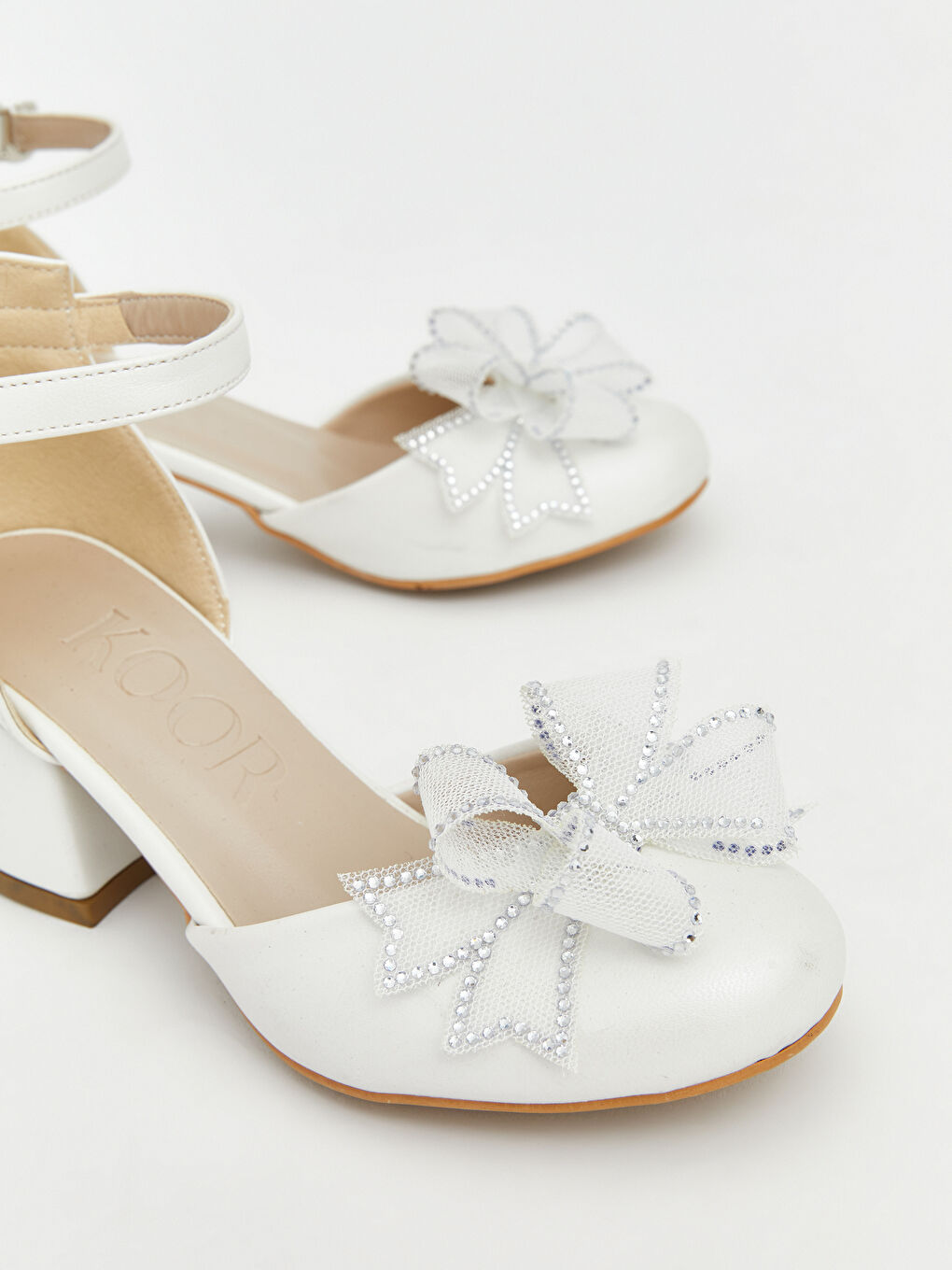 Beyaz Fiyonk Detaylı Kız Çocuk Topuklu Ayakkabı-2
