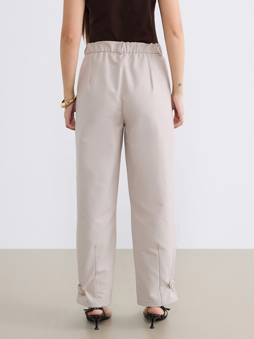 Bej Yüksek Bel Pileli Kadın Kumaş Pantolon	-3