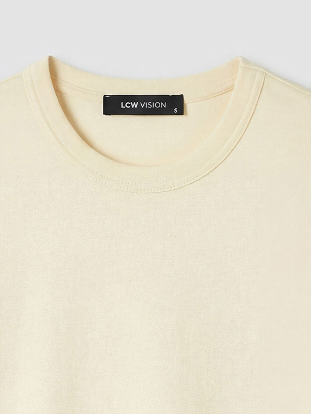 Bej Bisiklet Yaka Kadın Tişört-2