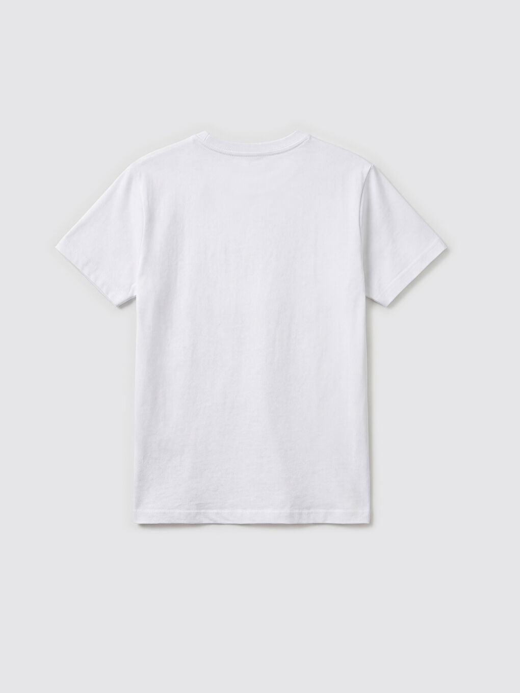 Beyaz Bisiklet Yaka Kadın Tişört-1