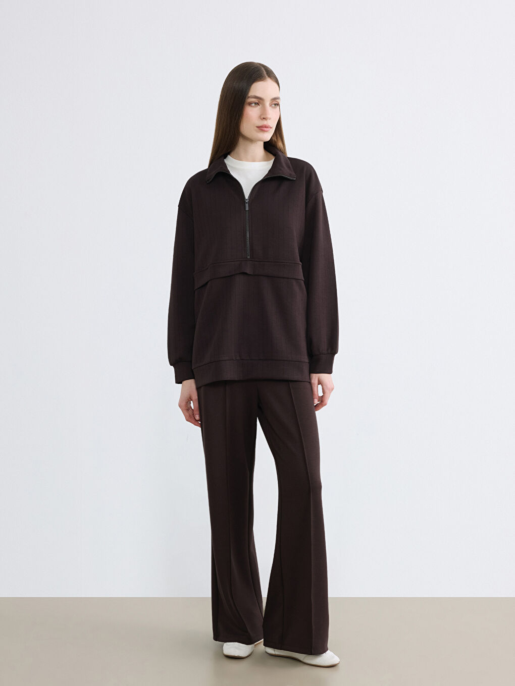 Kahverengi Dik Yaka Soft Touch Kadın Sweatshirt Tunik-1