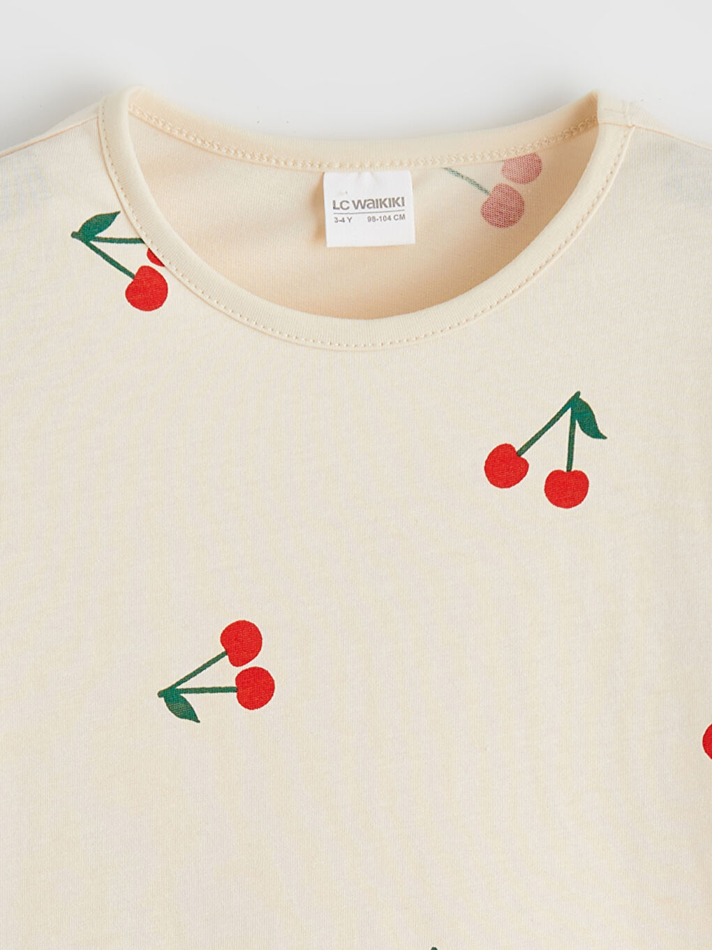 Ekru Kiraz Desenli Kız Çocuk Şortlu Pijama Takımı-2