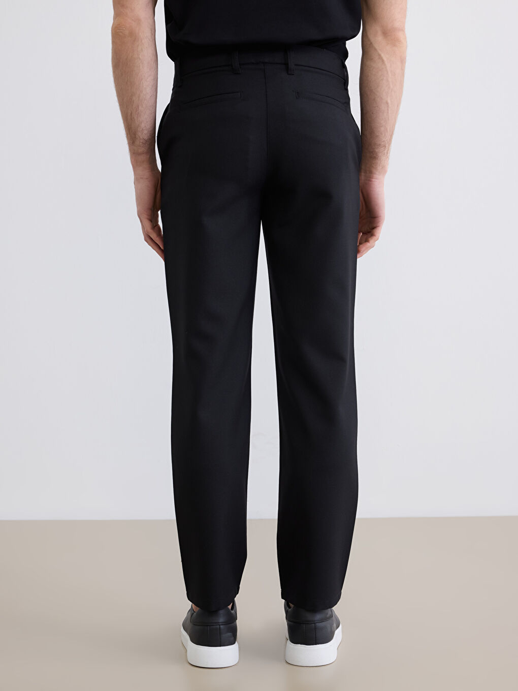 Siyah Standart Kalıp Gabardin Erkek Pantolon-3