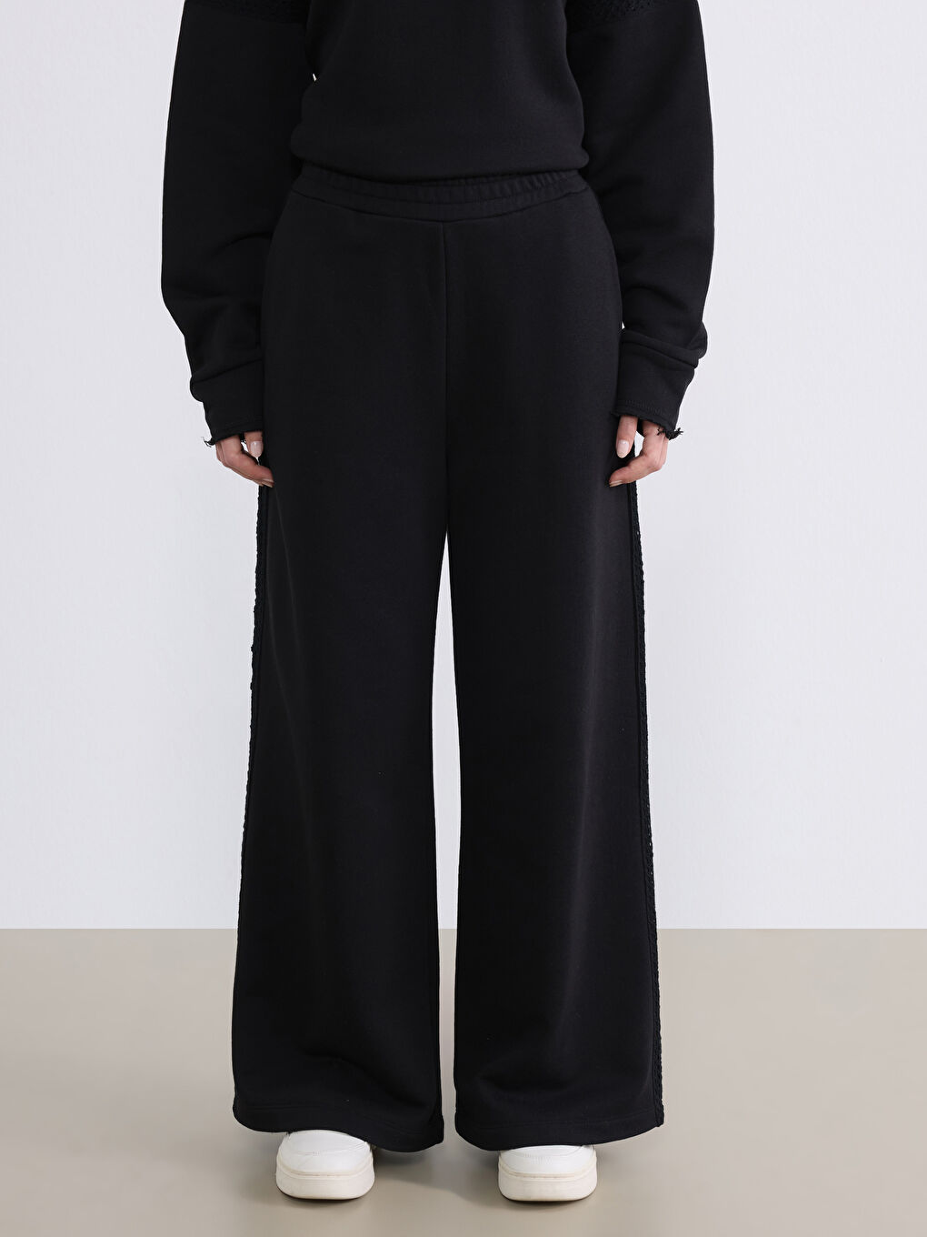 Siyah Petite Beli Lastikli Kadın Eşofman Altı-2