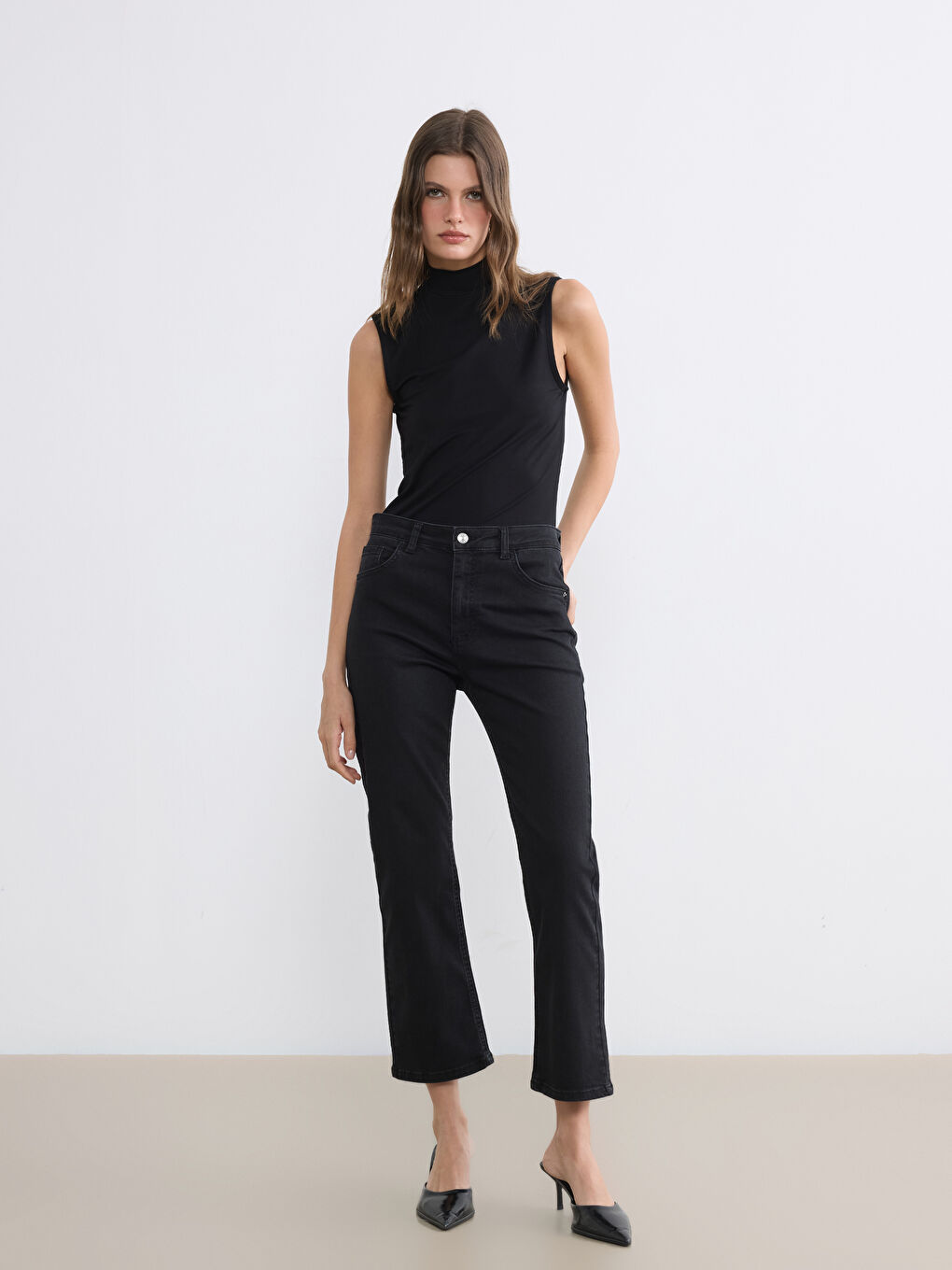 Siyah Flare Kadın Jean Pantolon
