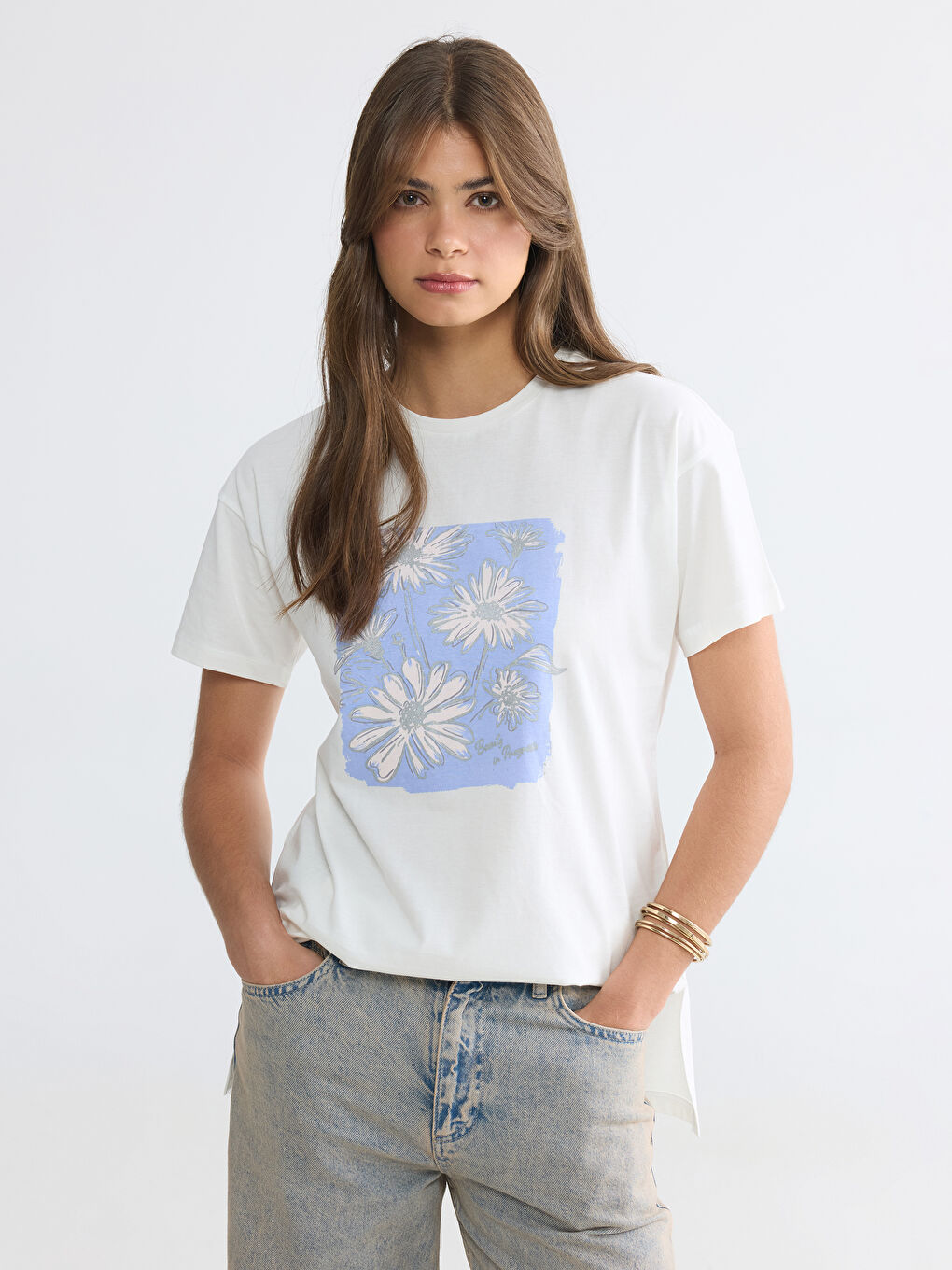 Woman WHITE T-Shirt