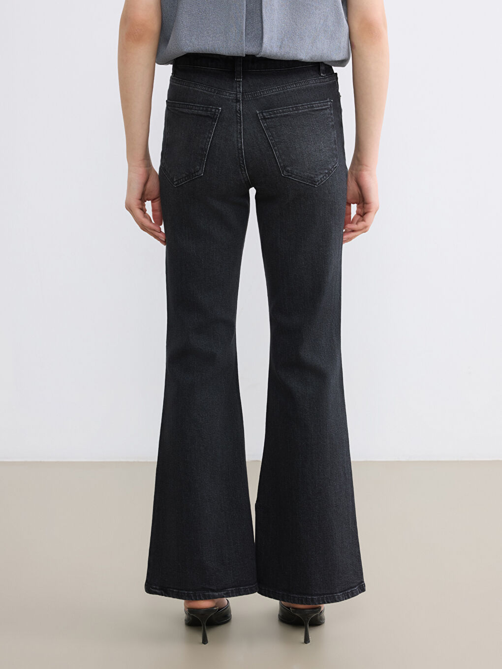 Женщины Антрацитовый Джинсы-3