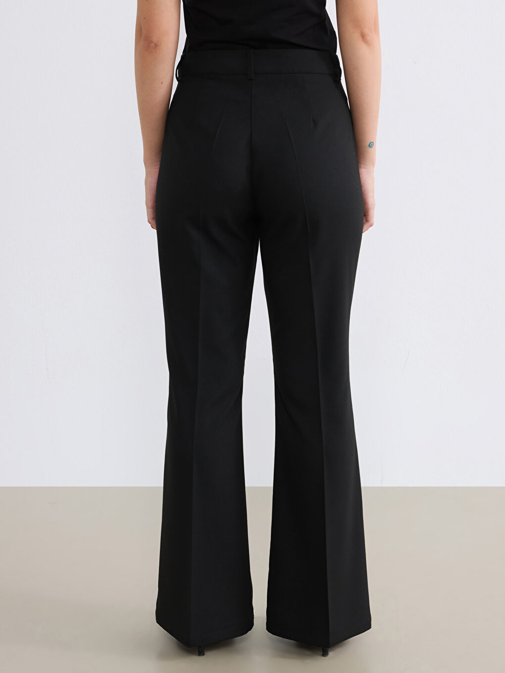 Siyah Petite İspanyol Paça Kadın Pantolon-3