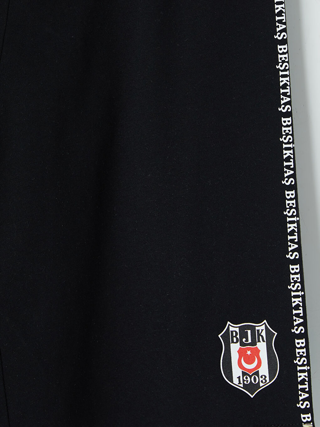 Siyah Beşiktaş Baskılı Erkek Çocuk Şortlu Pijama Takımı-5