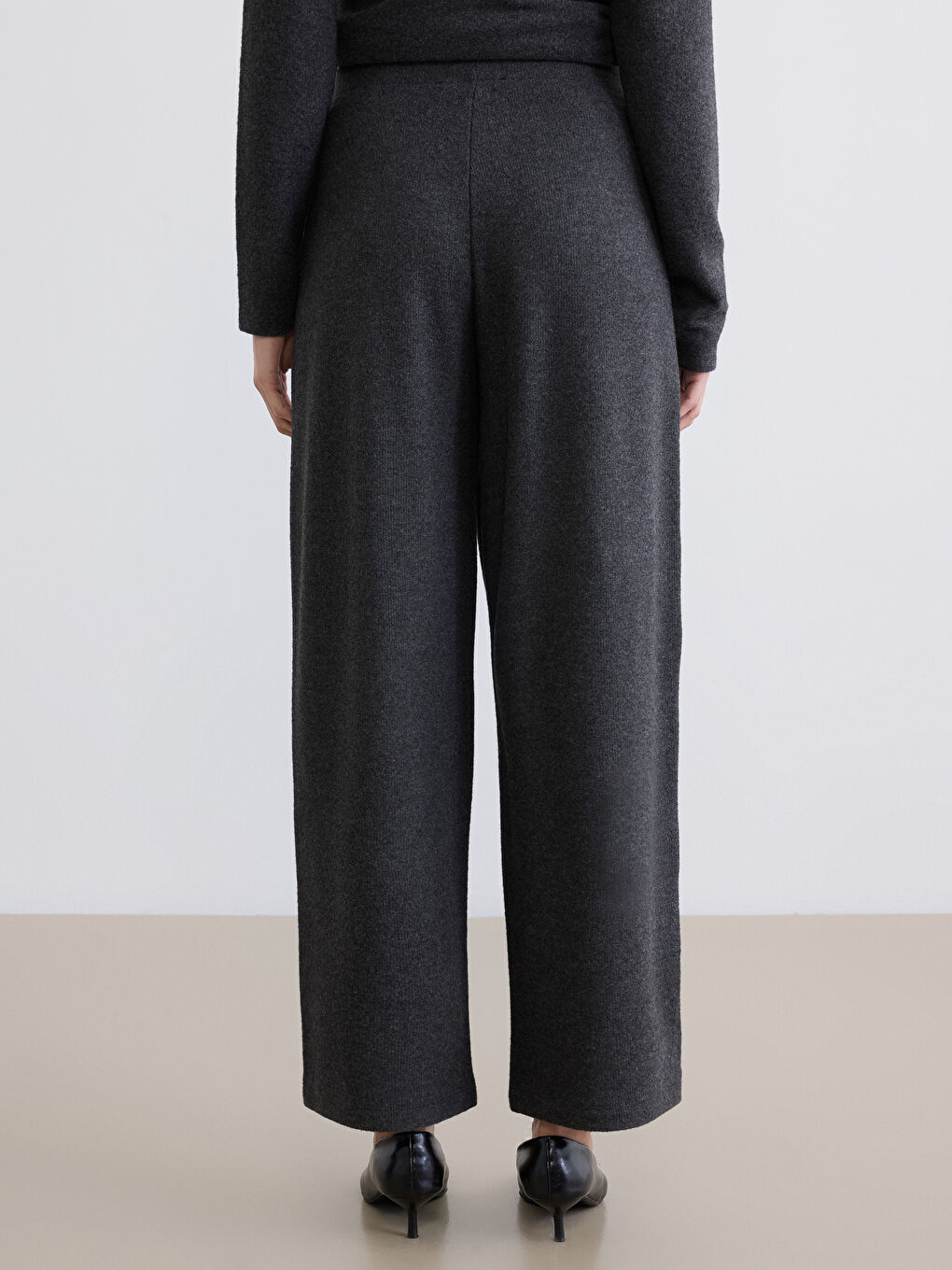 Antrasit Kruvaze Kesim Kadın Pantolon-6