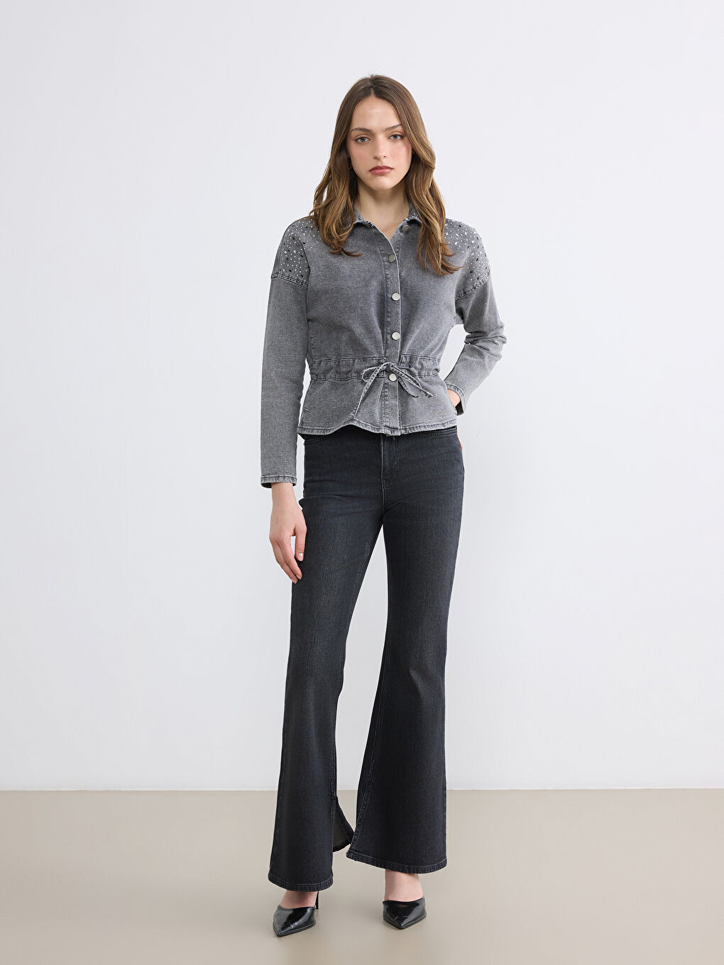 Antrasit Gömlek Yaka Taşlı Kadın Jean Ceket-1