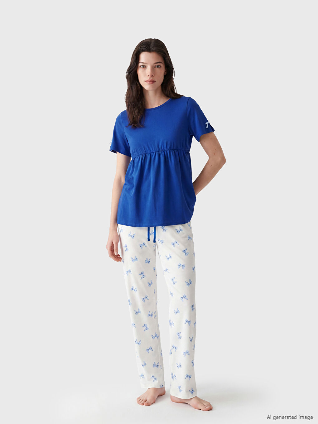 Crew Neck Patterned Women's Pyjamas Set-1