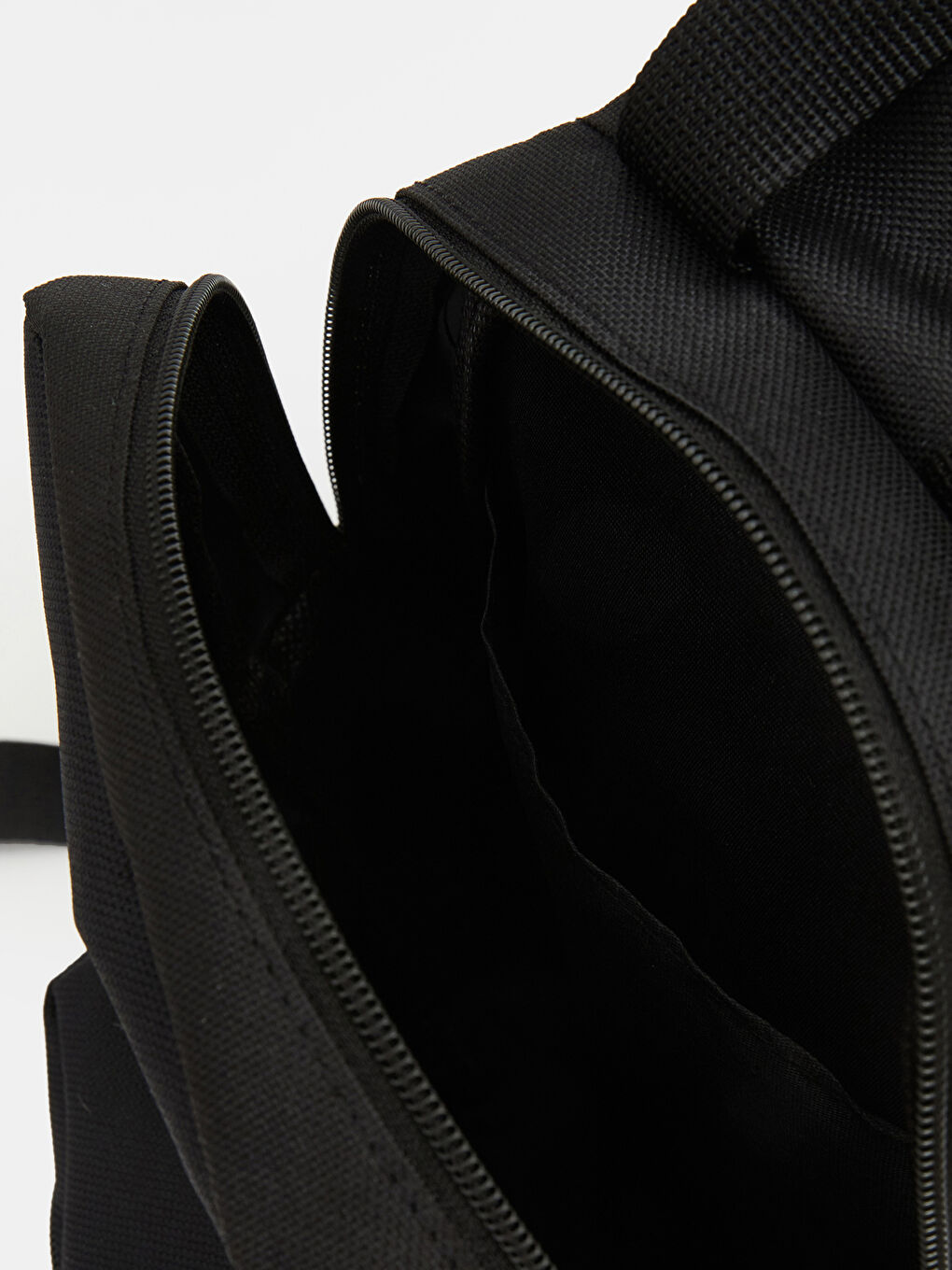 Siyah Erkek Çocuk Sırt Çantası-3