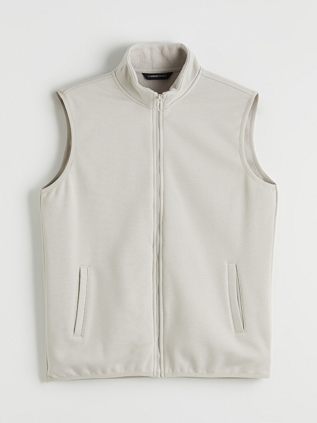 Bej Dik Yaka Fermuarlı Erkek Polar Yelek