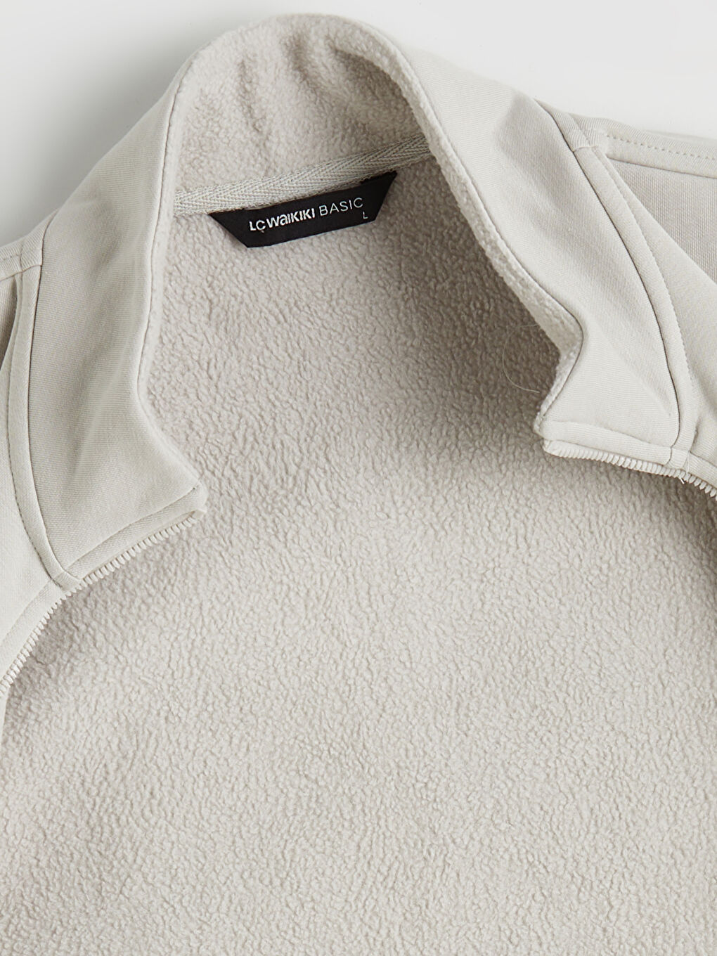 Bej Dik Yaka Fermuarlı Erkek Polar Yelek-1