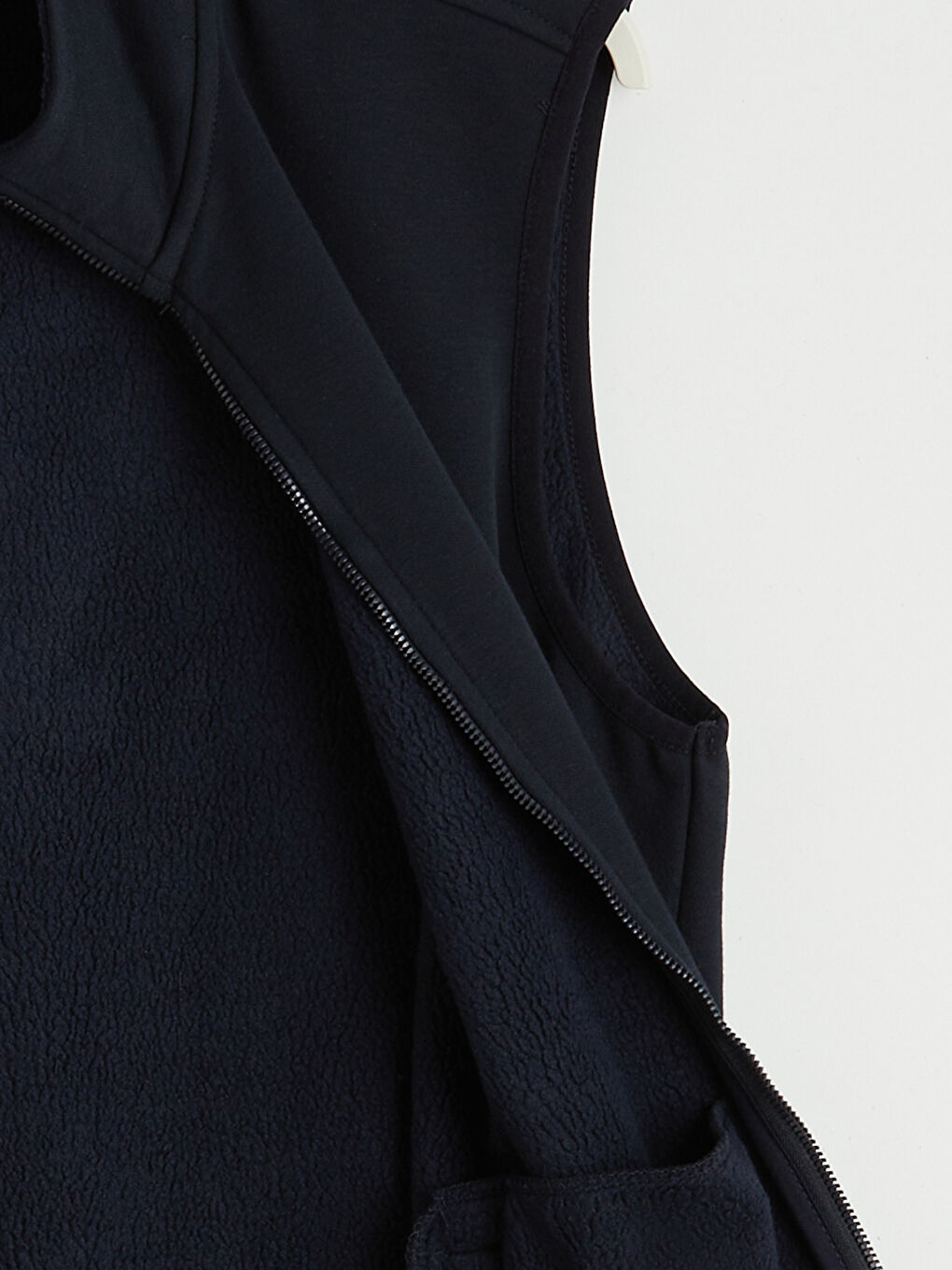 Lacivert Dik Yaka Fermuarlı Erkek Polar Yelek-2