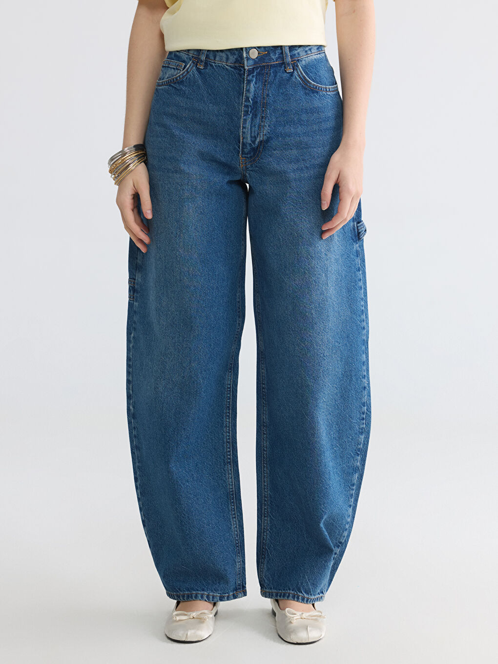 Baggy Fit Women's Jeans-1